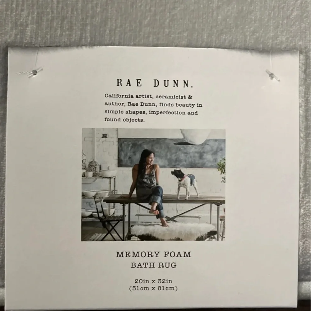Rae Dunn memory foam bath rug